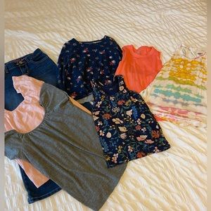 Girls size Small clothes. 7 pieces